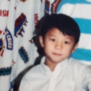 Meet your Posher, Eklar